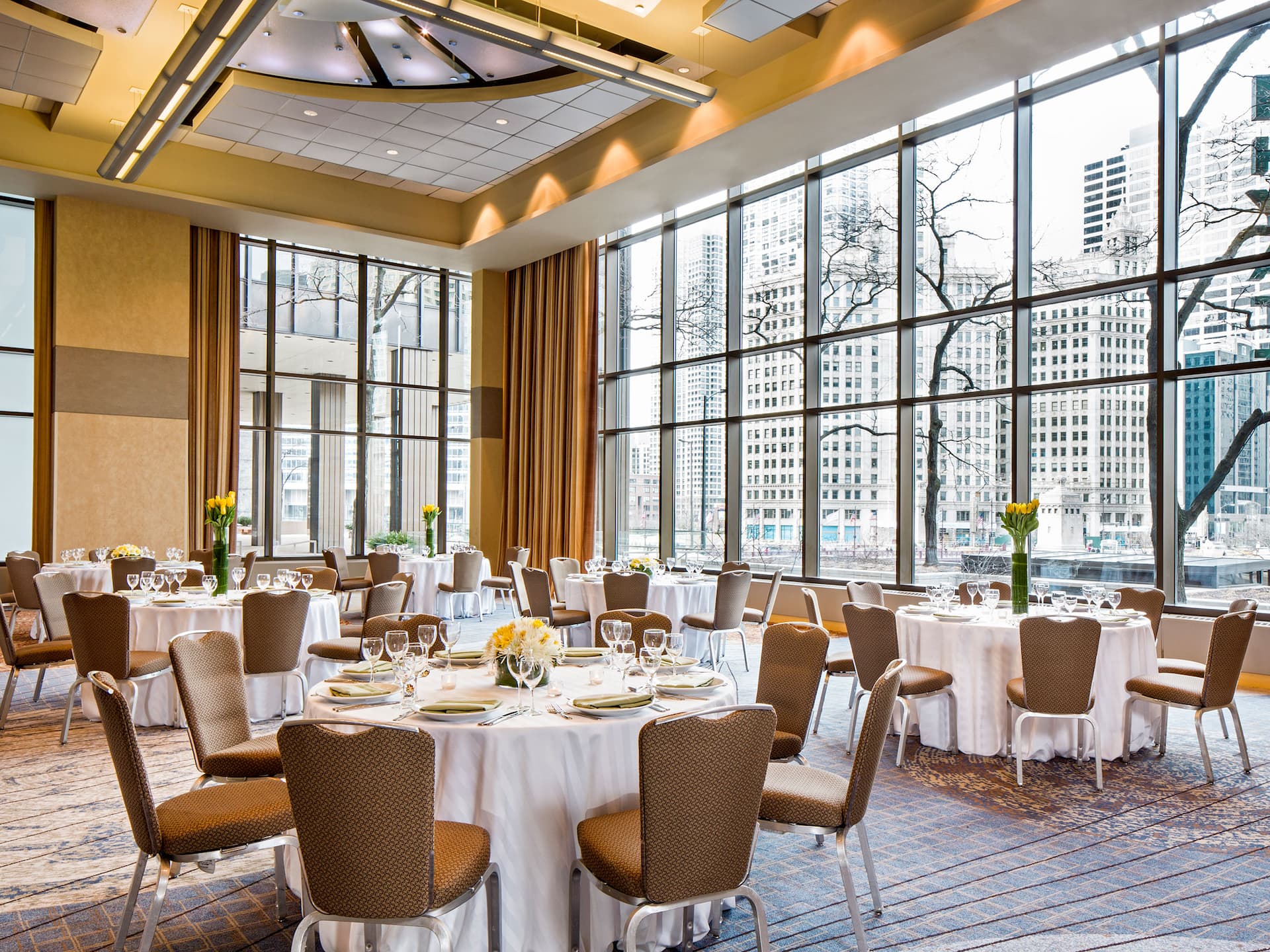 Hyatt Regency Chicago Crystal Ballroom Social Setup