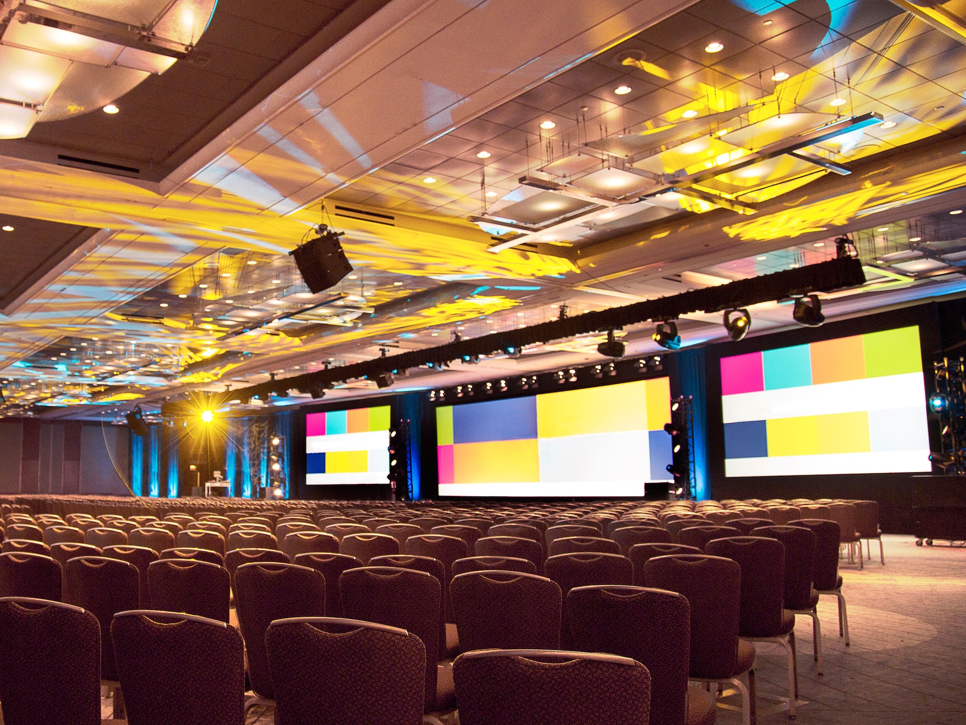 Hyatt Regency Chicago Grand Ballroom Multicolor