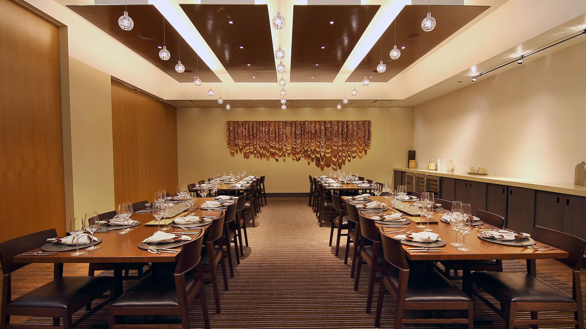 Hyatt Regency Chicago The Annex
