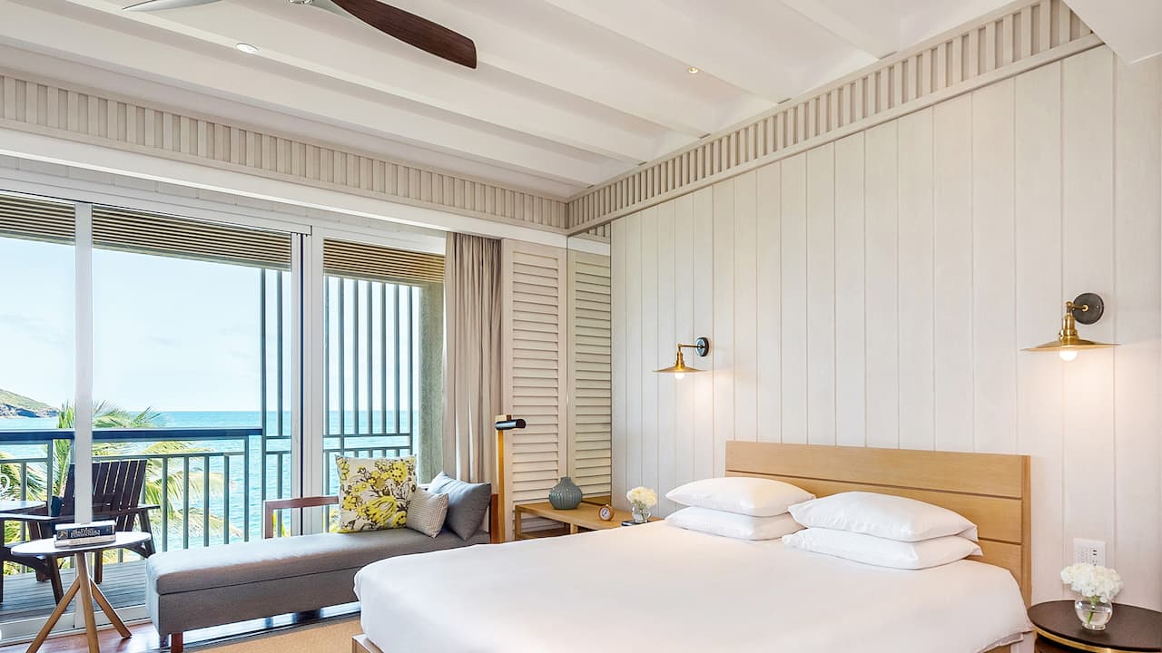 One King Bed guestroom with balcony facing the ocean