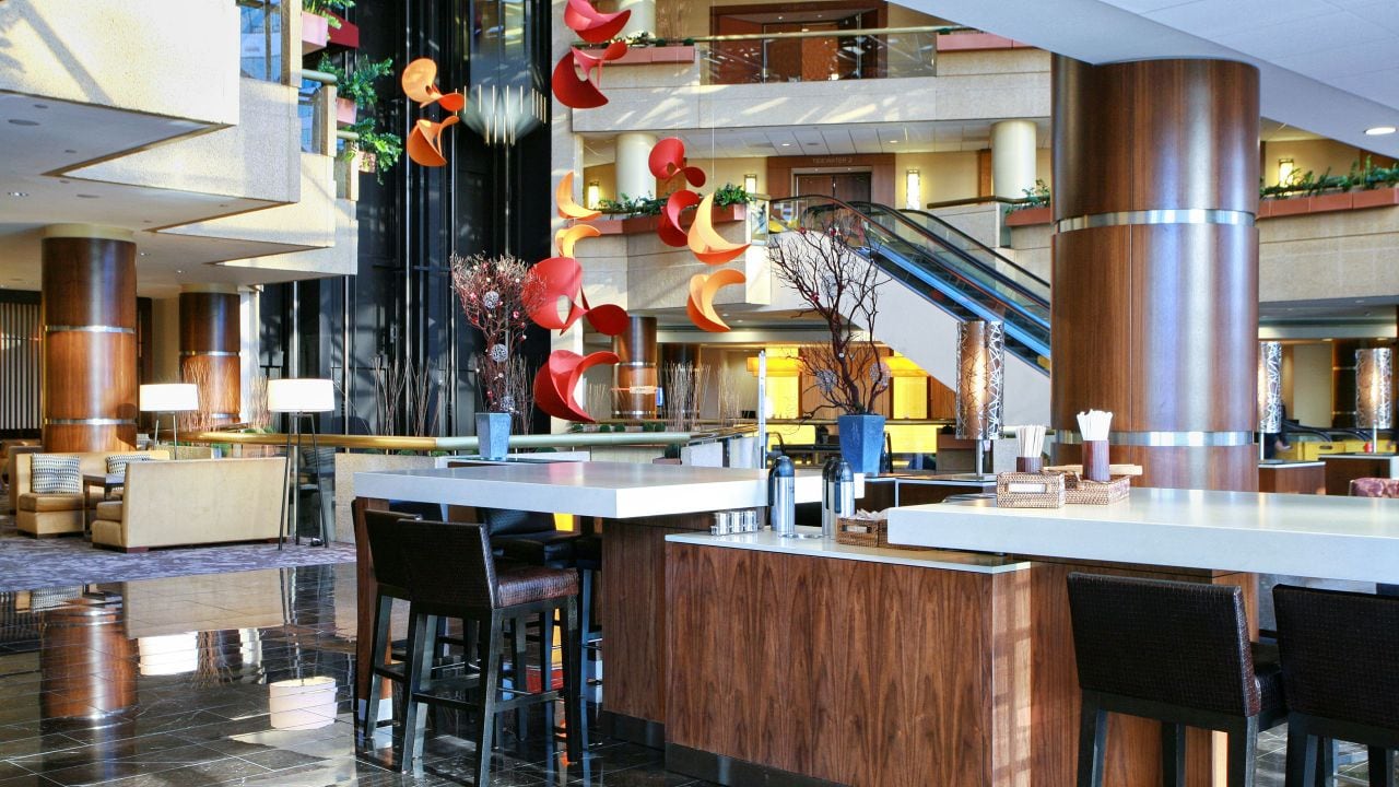 Arlington Hotel Near DC Hyatt Regency Crystal City at