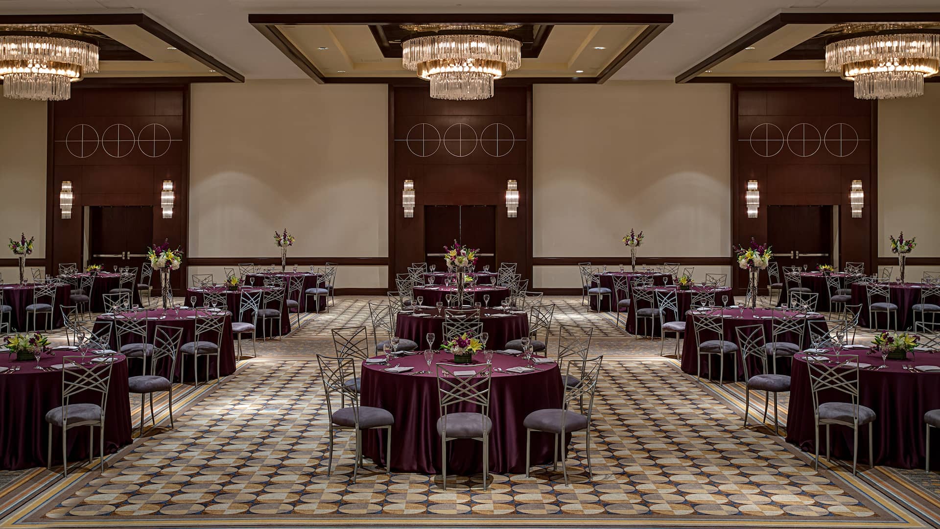 Hyatt Regency Dallas Reunion Ballroom Banquet Style