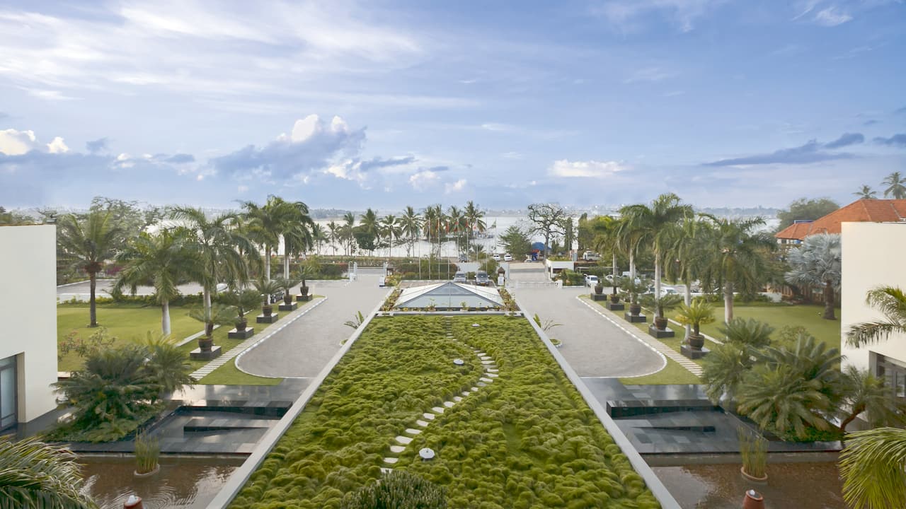 Столица додома страна. Додома Танзания красиво. Hyatt Regency dar es Salaam, the Kilimanjaro.