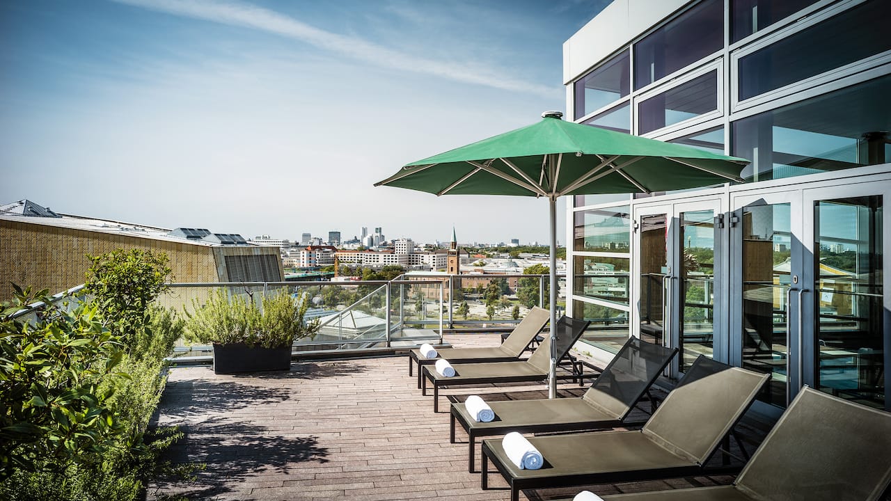 Green Berlin - relaxation near Grand Hyatt Berlin