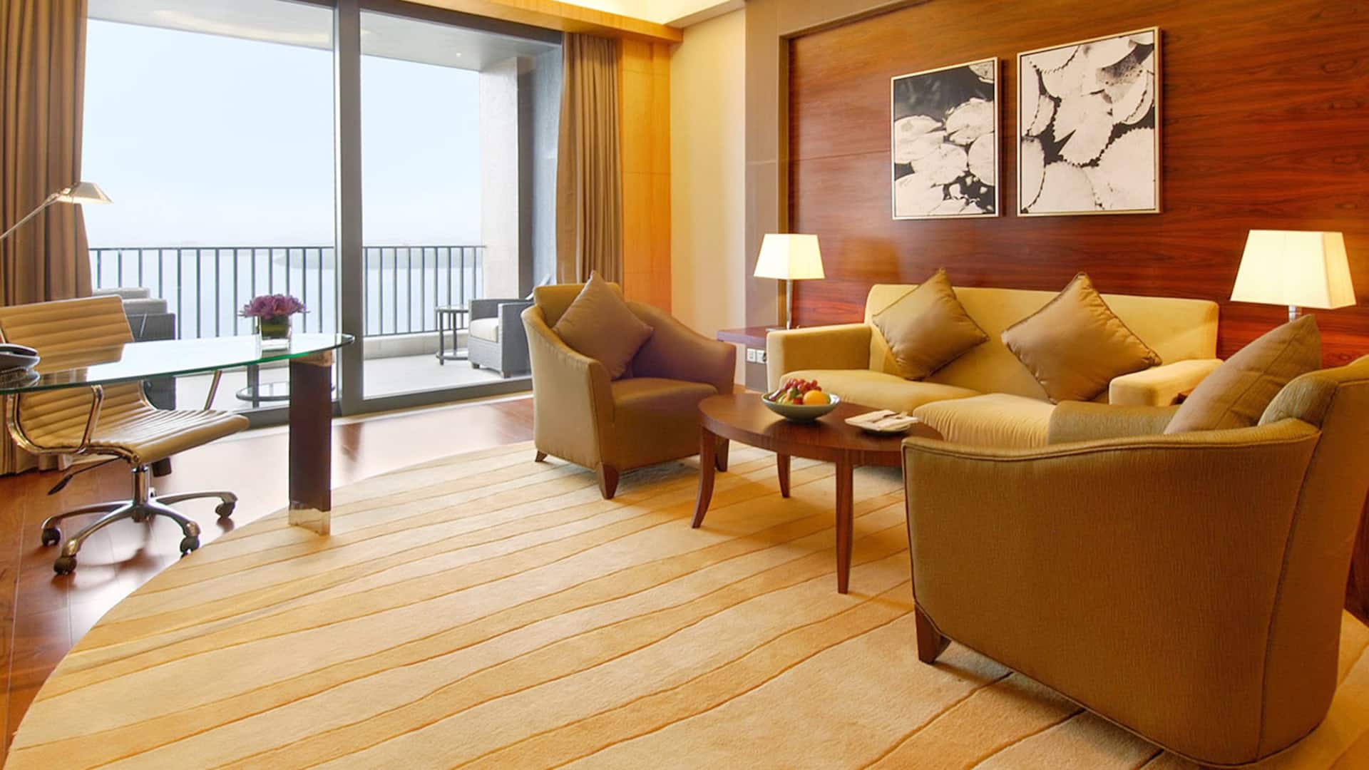 1 von 1 Hyatt Regency Dongguan Regency Suite Lake View King Room