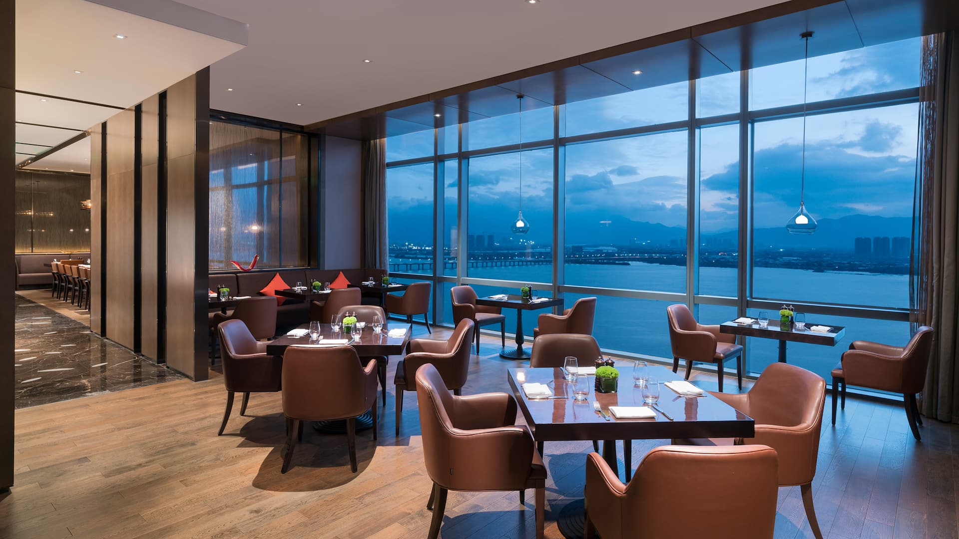 Hyatt Regency Fuzhou Cangshan Bar and Grill View