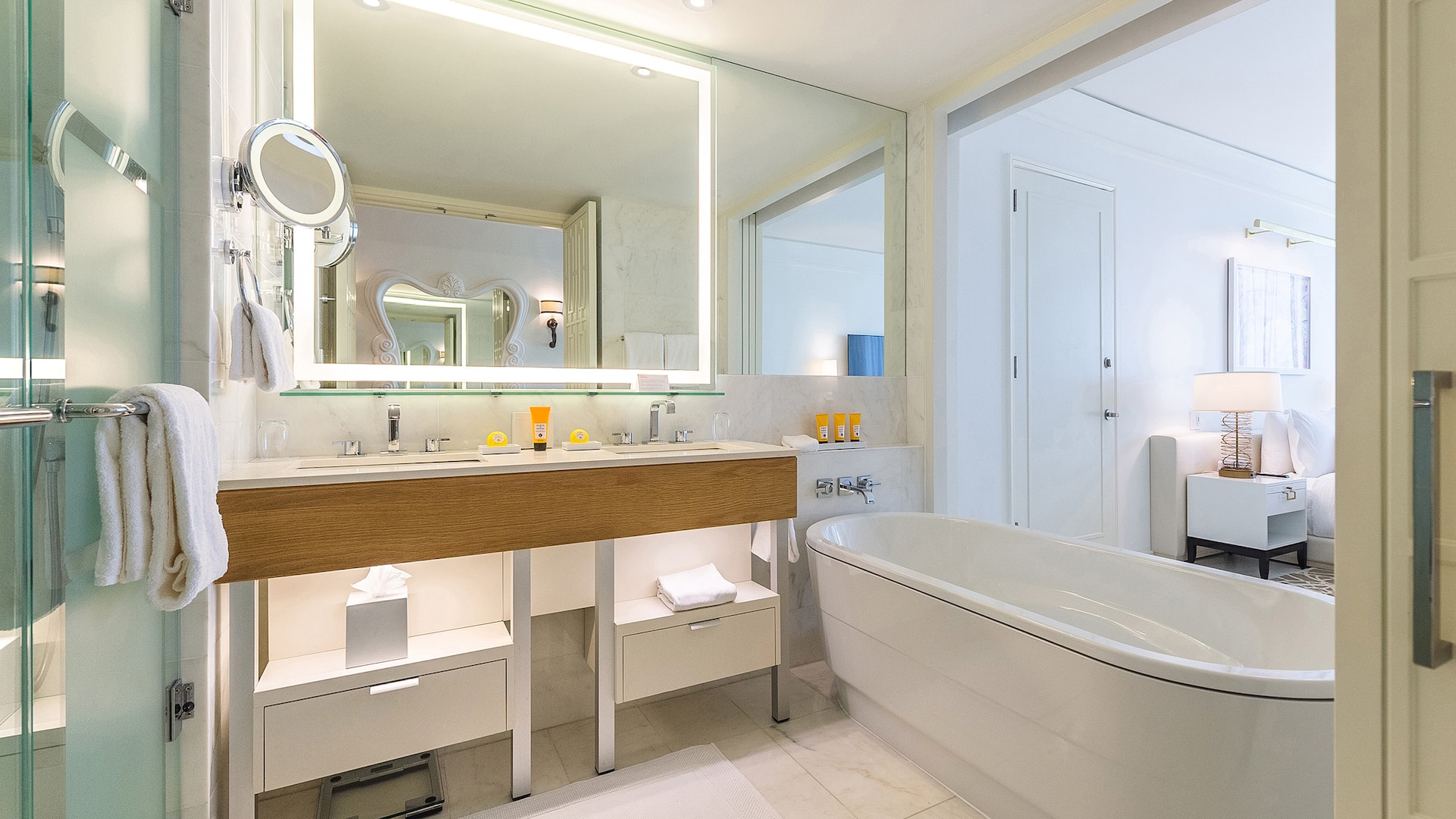 4/7 Two Bedroom Oceanview Residence Bathroom