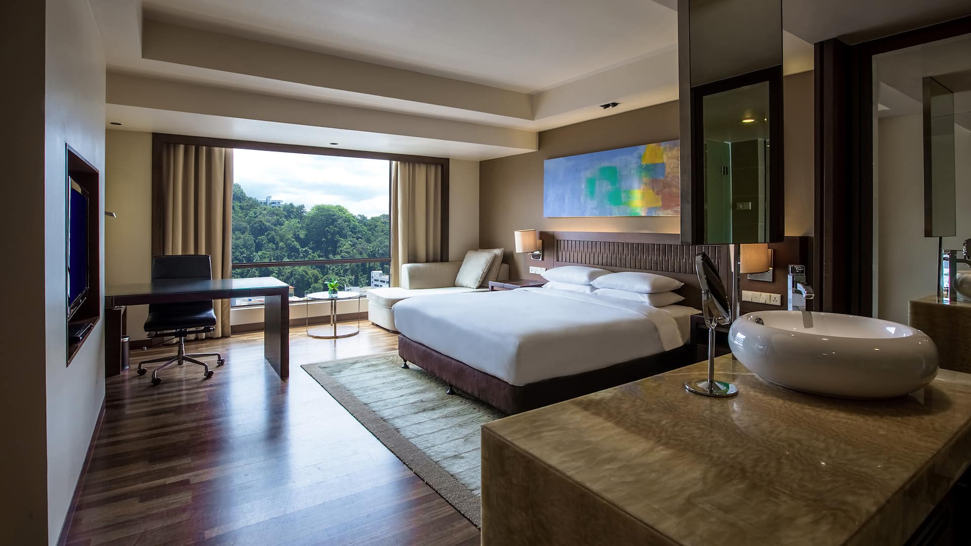 Hyatt Regency Kinabalu Clubroom Cityview King