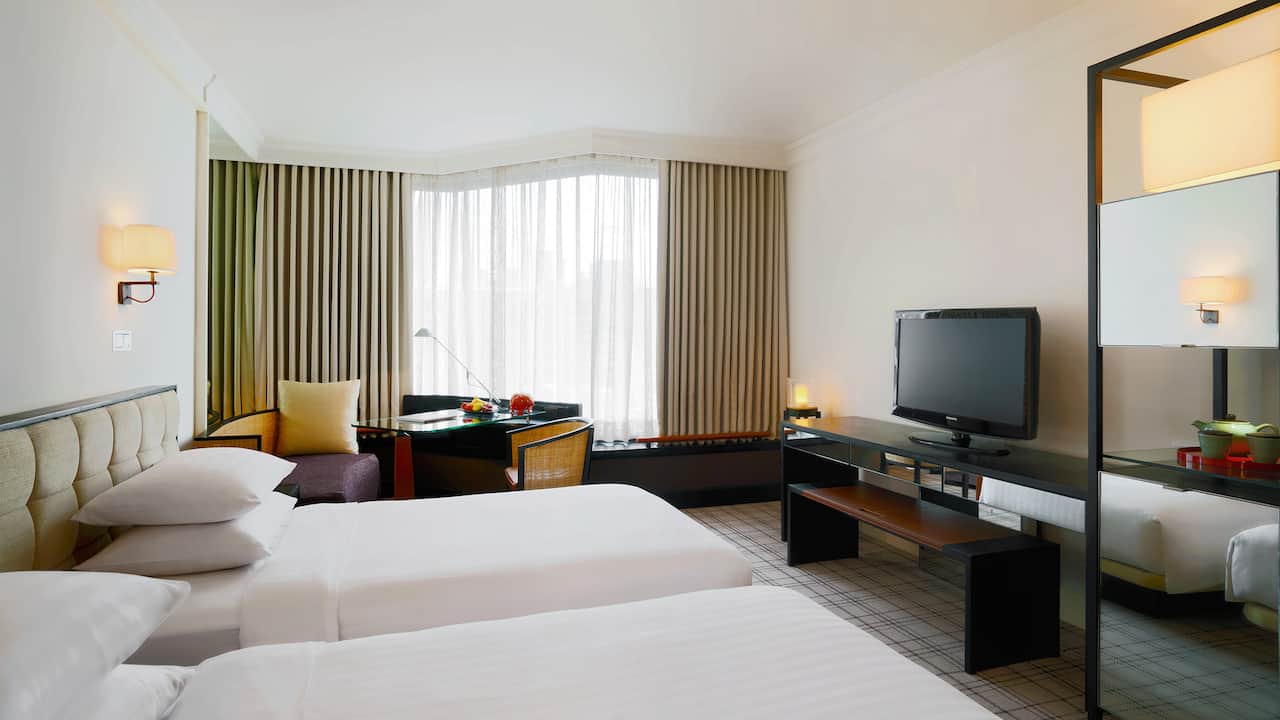 Bangkok Luxury Hotel Rooms & Suites Grand Hyatt Erawan Bangkok