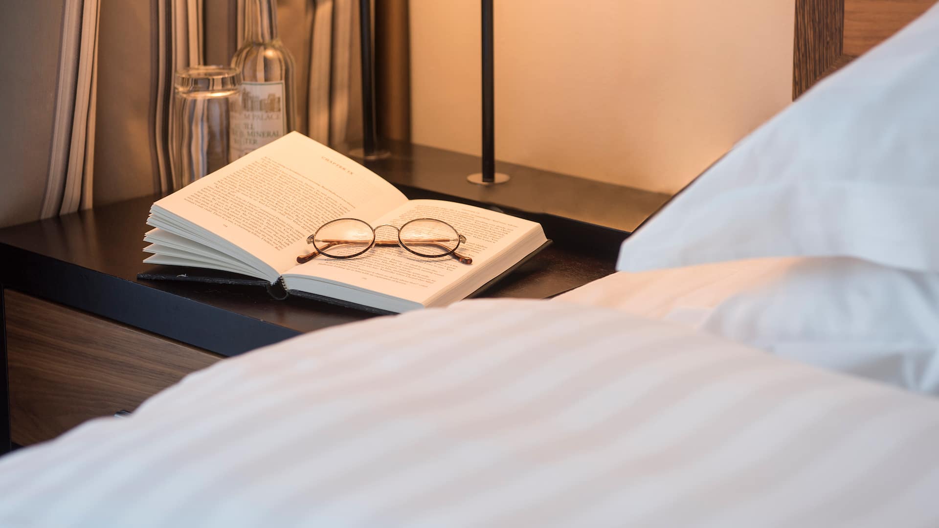 Hyatt Regency London - The Churchill Balcony Suite Bedside Detail
