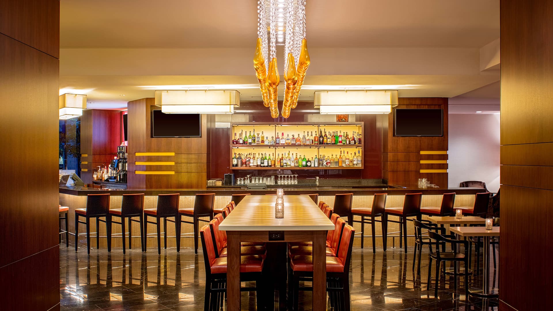 Dining Hyatt Regency Crystal City 