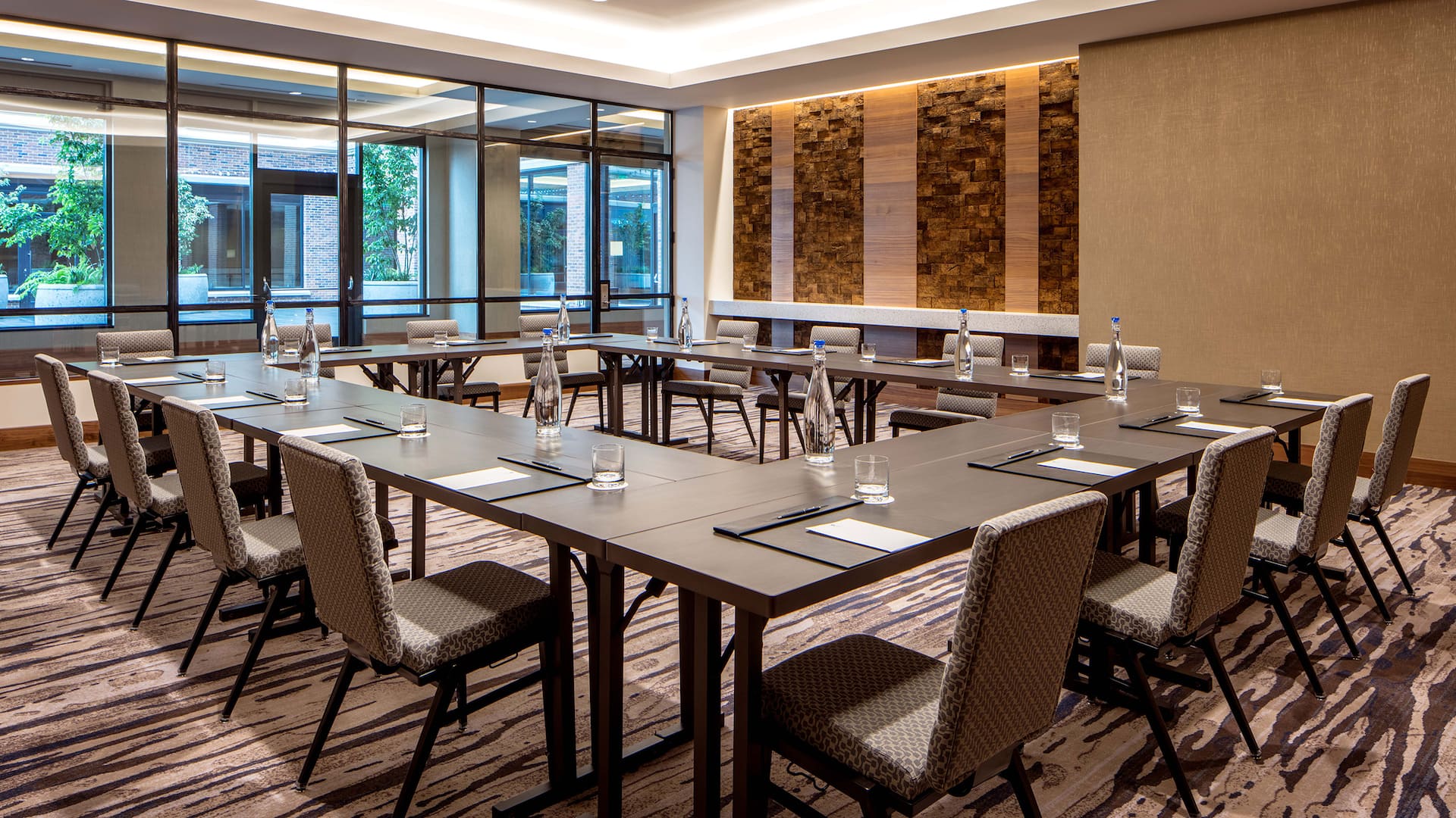 Hyatt Regency Lake Washington at Seattle's Southport Hollow Square Courtyard