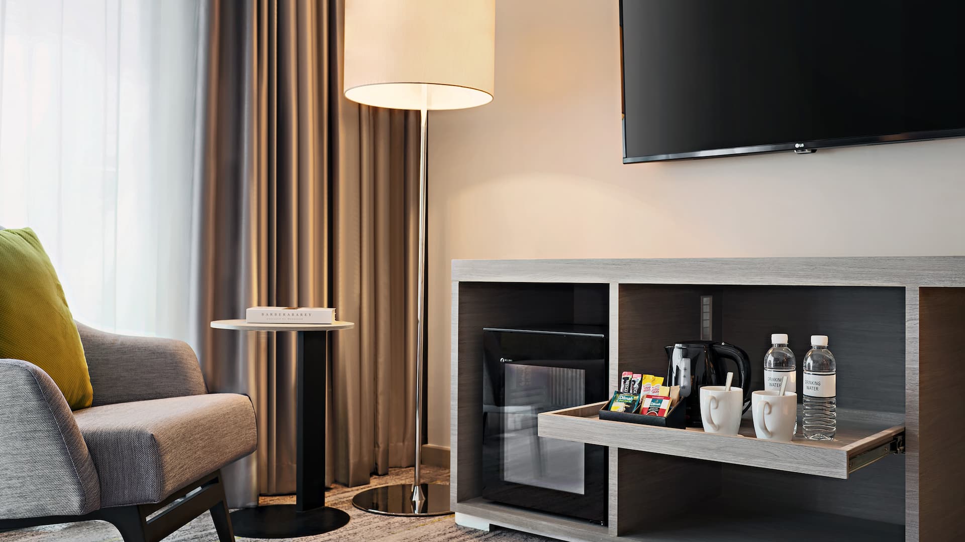 3/4 Hyatt Place Bangkok Sukhumvit Coffee Amenities
