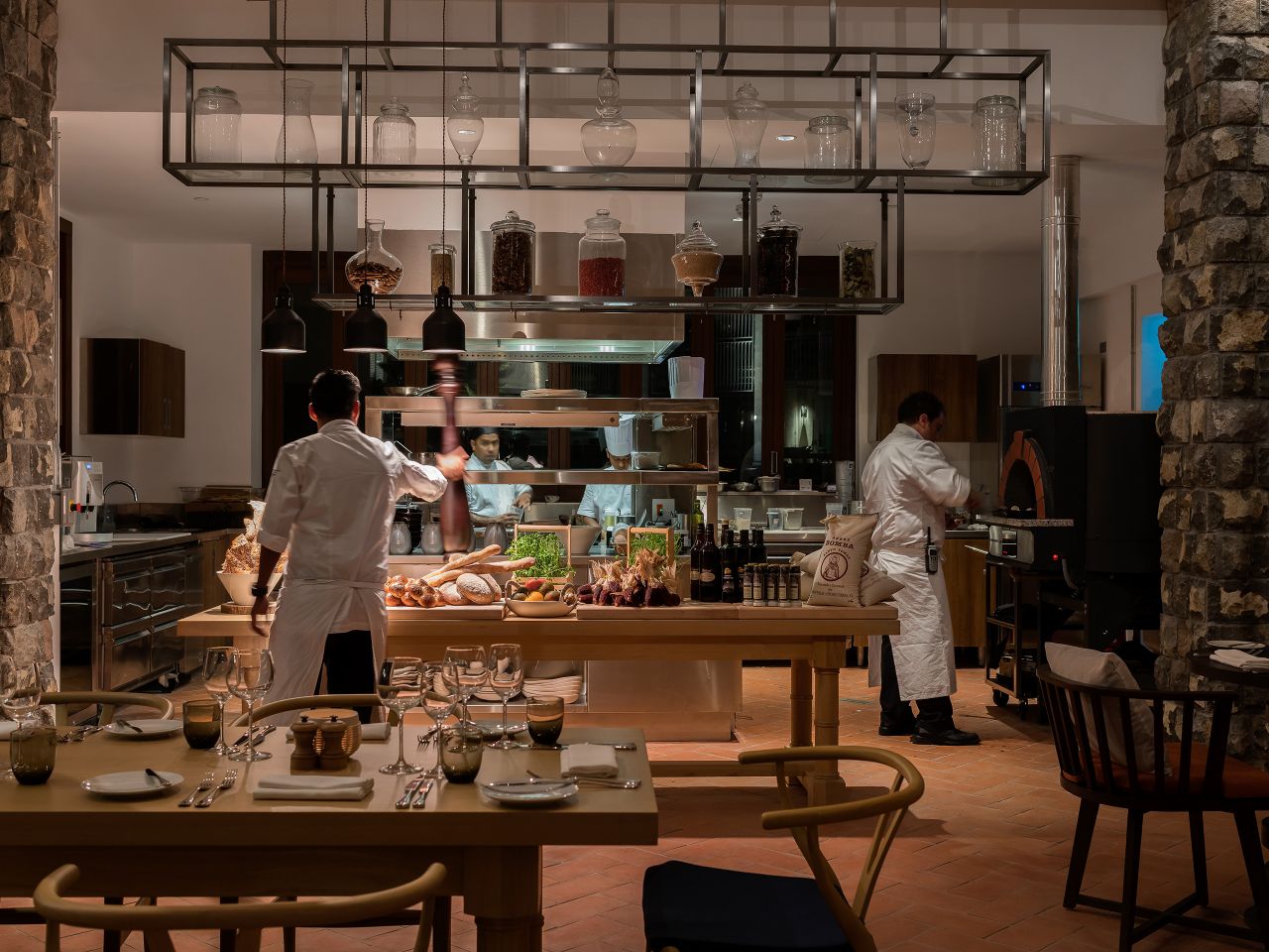 Oceanfront Dining And Restaurants In St Kitts Park Hyatt Park Hyatt St Kitts The Stone Barn