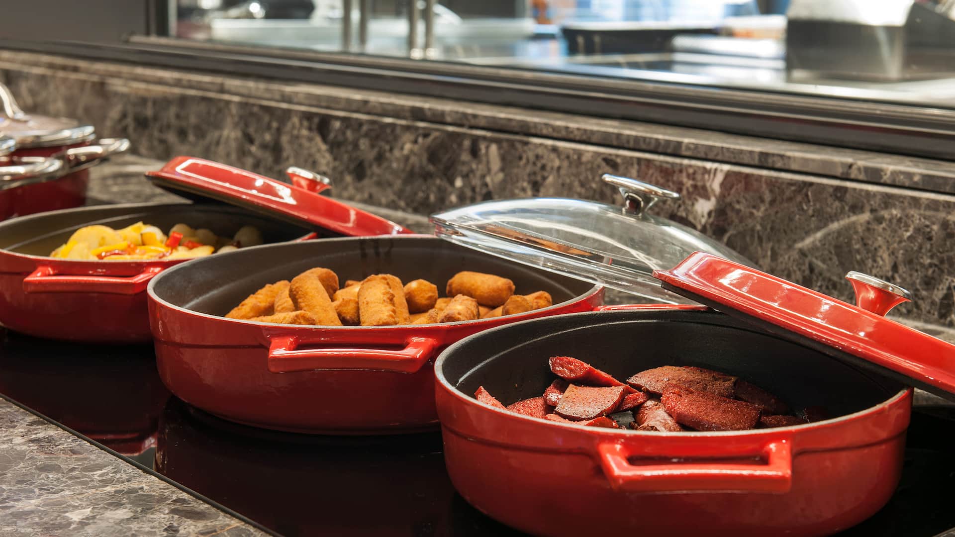 Hyatt House Gebze Hot Breakfast