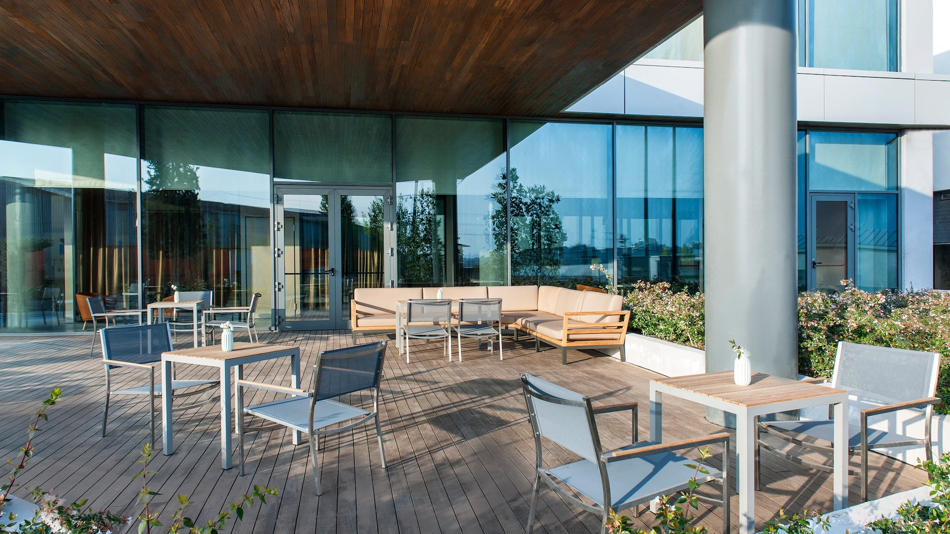 Hyatt House Gebze Terrace Daylight