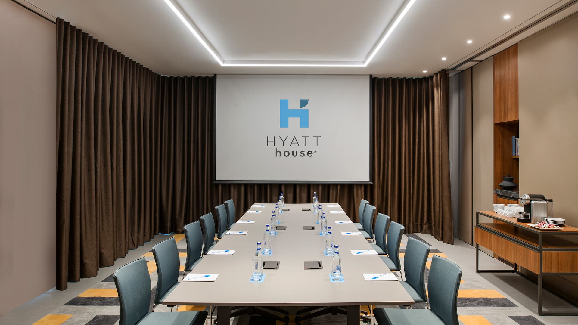 Hyatt House Gebze Boardroom