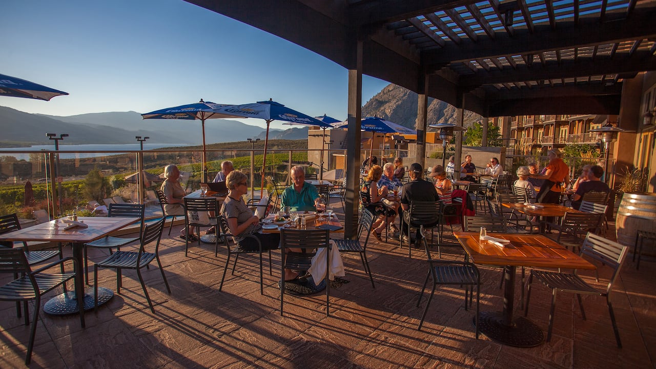Restaurant Outdoor Seating
