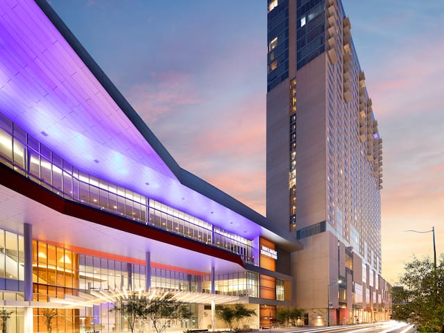 Luxury River Walk Hotel in San Antonio Grand Hyatt San Antonio