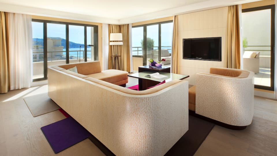 Hyatt Regency Nice Palais de la Med - Bonus Journey 