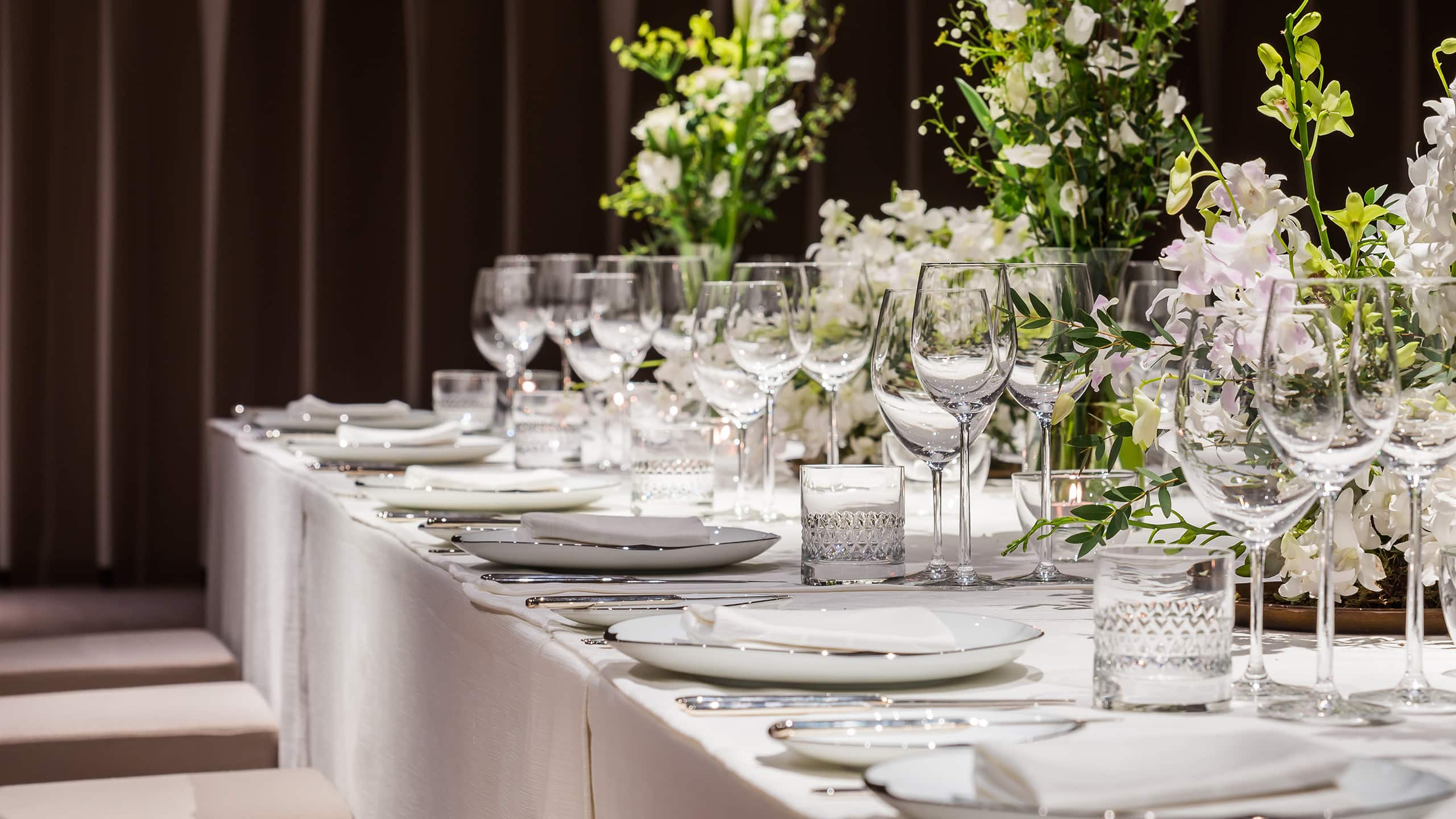 5 จาก 6 Park Hyatt Bangkok Meeting Setting