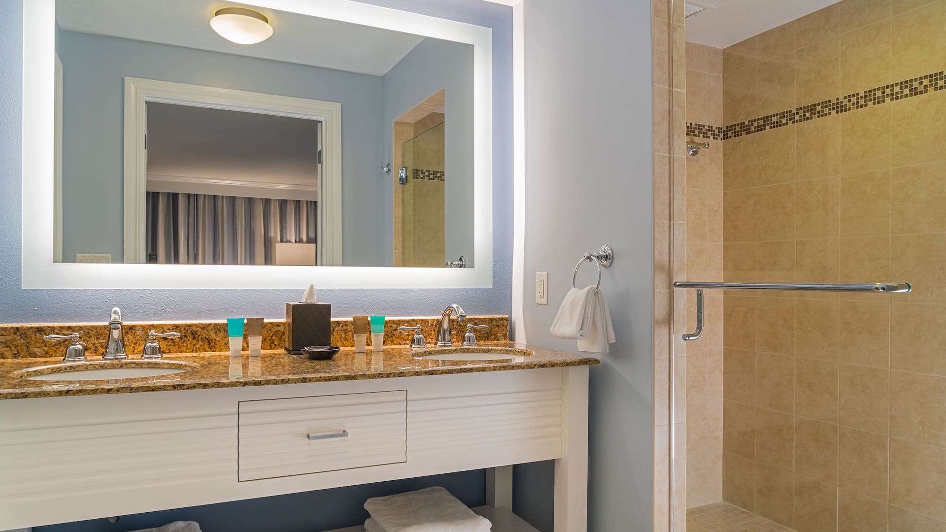 第 5，共 7 Hyatt Regency Clearwater Beach Resort and Spa Standard Bathroom