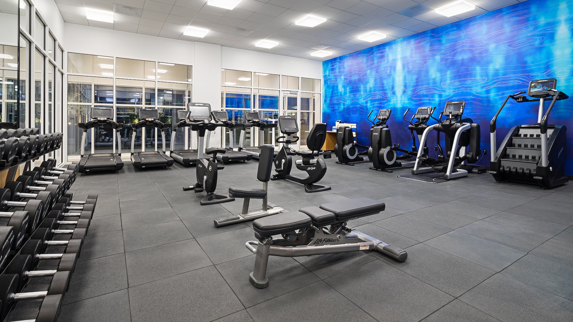 Hyatt House Washington DC / The Wharf Fitness Center