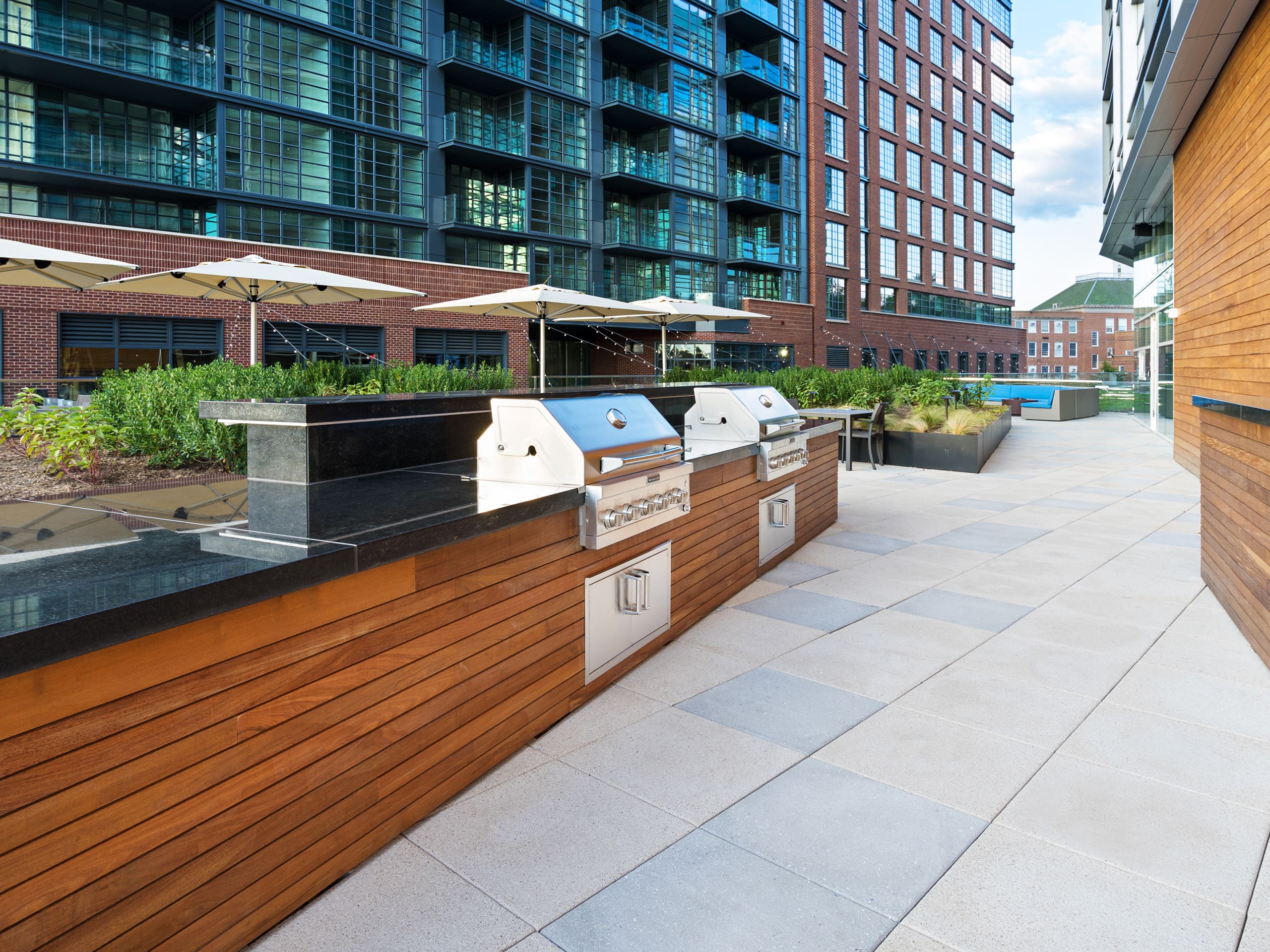 Extended Stay Washington DC Wharf Hotel Hyatt House Washington DC   Hyatt House Washington DC The Wharf P039 Outdoor Patio Grill.4x3 