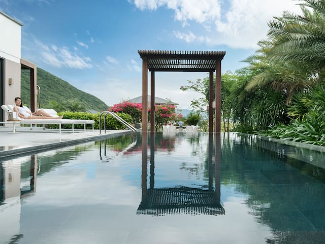 Ocean View Villa Lifestyle Swimming Pool