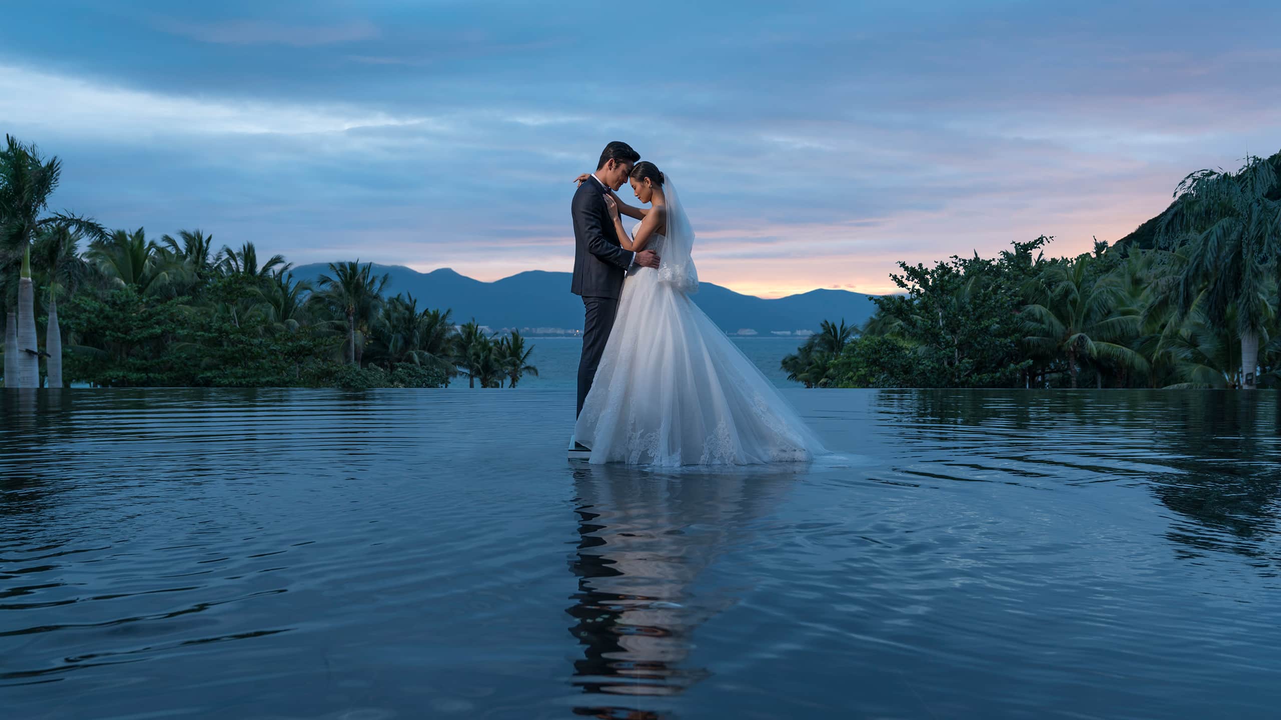 Park Hyatt Sanya Sunny Bay Resort Romantic Moments Wedding