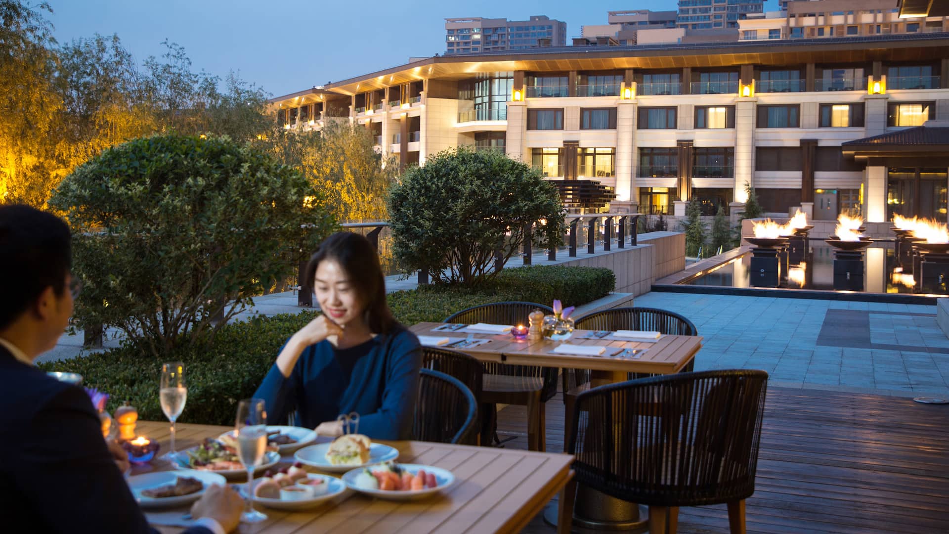 Hyatt Regency Xi'an Dining Couple