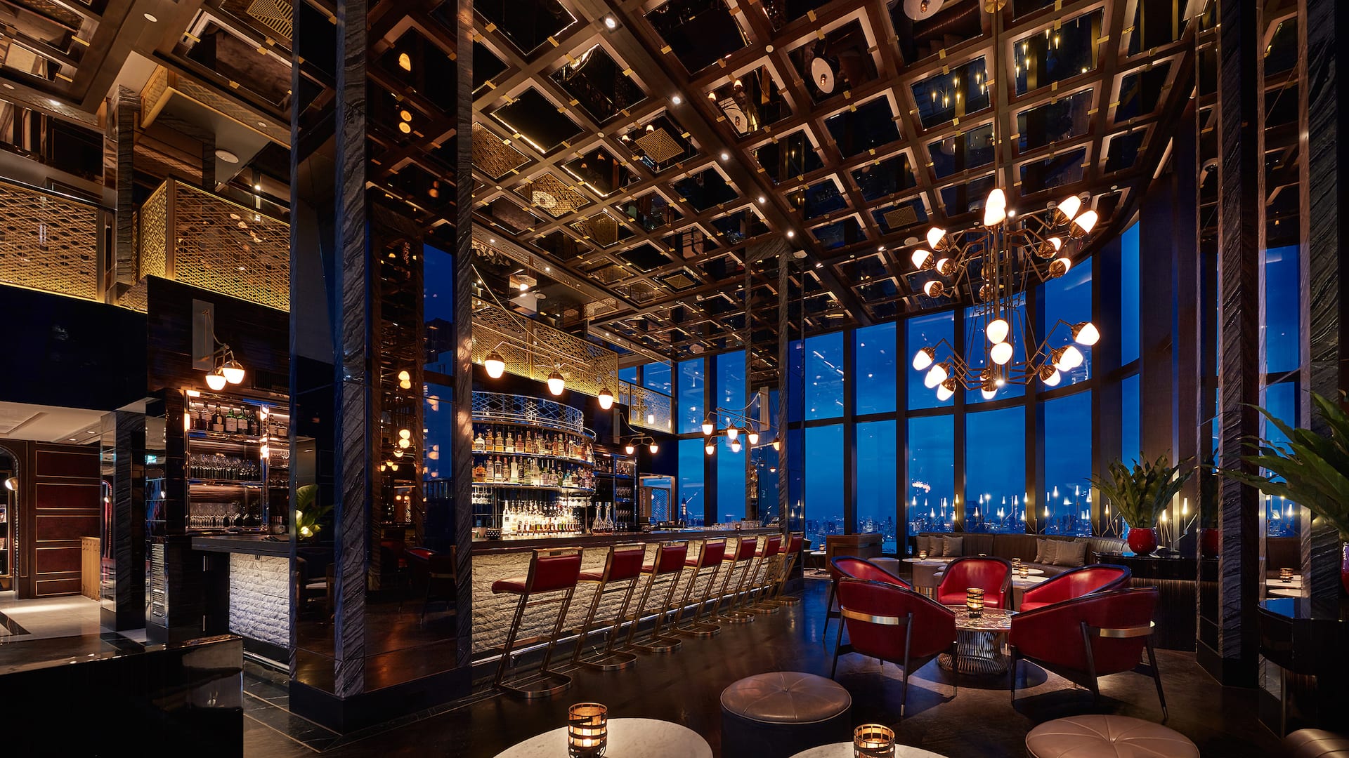 Park Hyatt Bangkok - Penthouse Bar + Grill