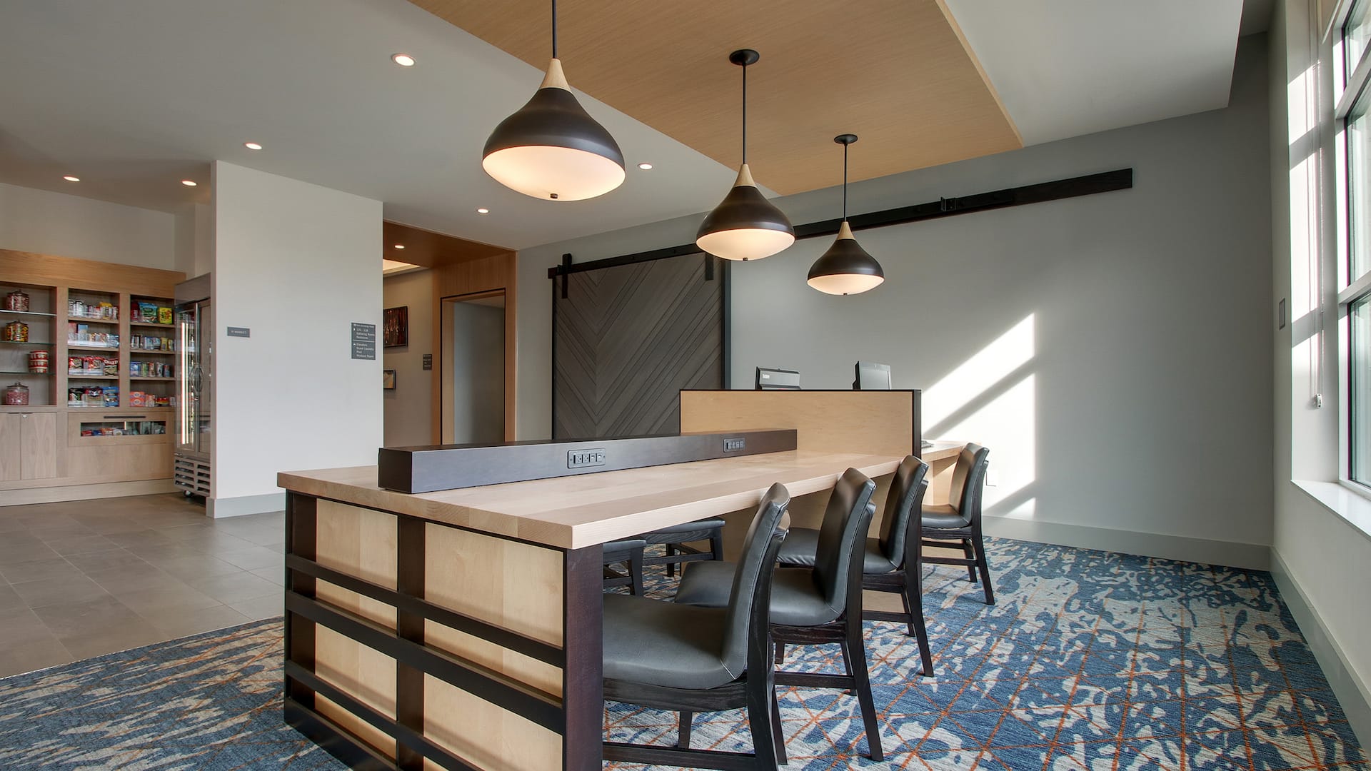Hyatt House Chicago / Oak Brook Business Center