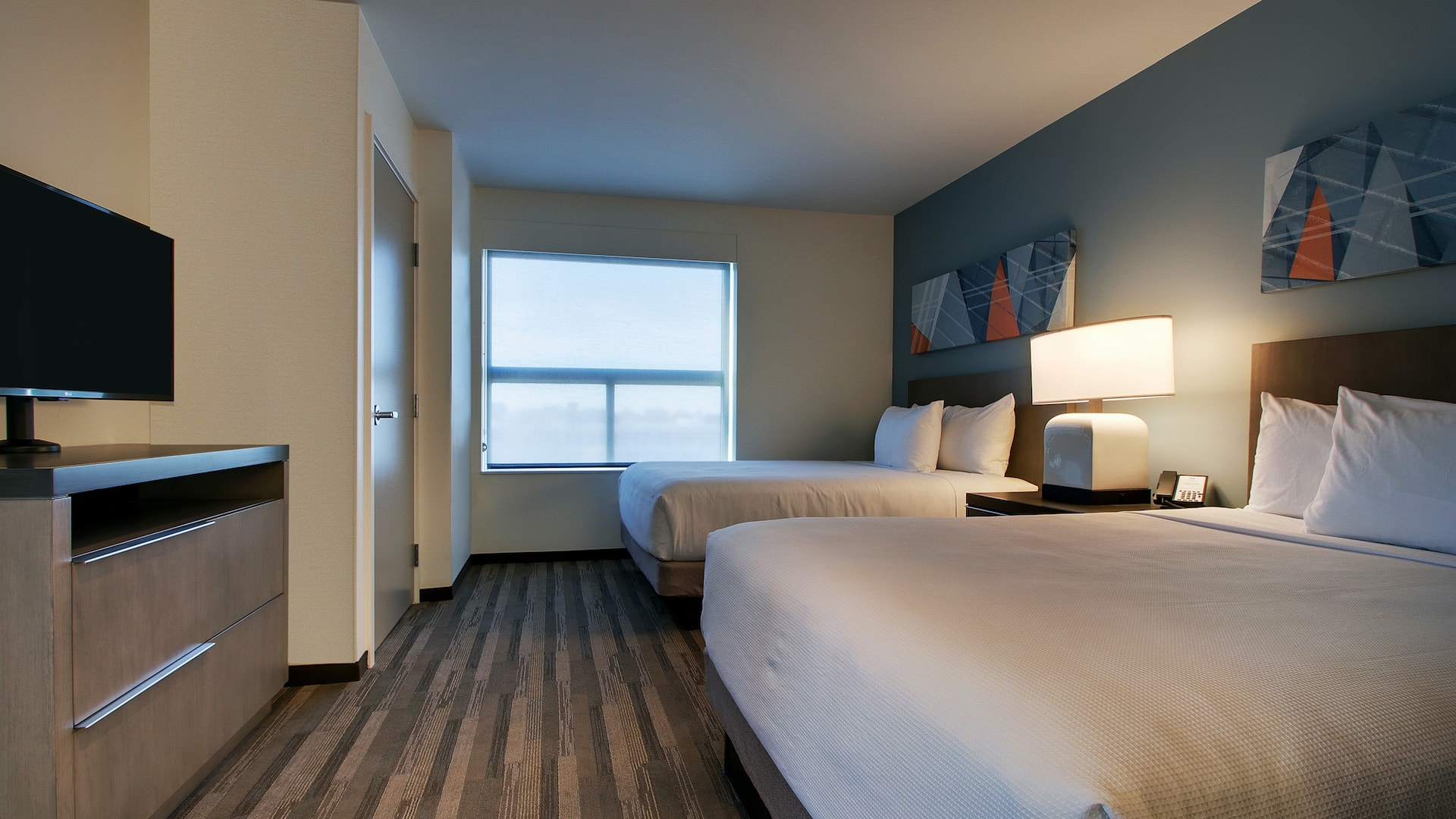 Hyatt House Chicago / Oak Brook One Bedroom Double Queen ADA Room