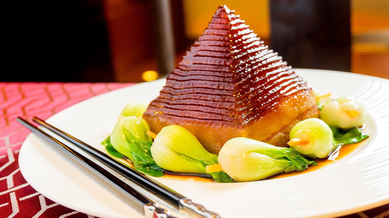 Shuang Ba Pork Pyramid