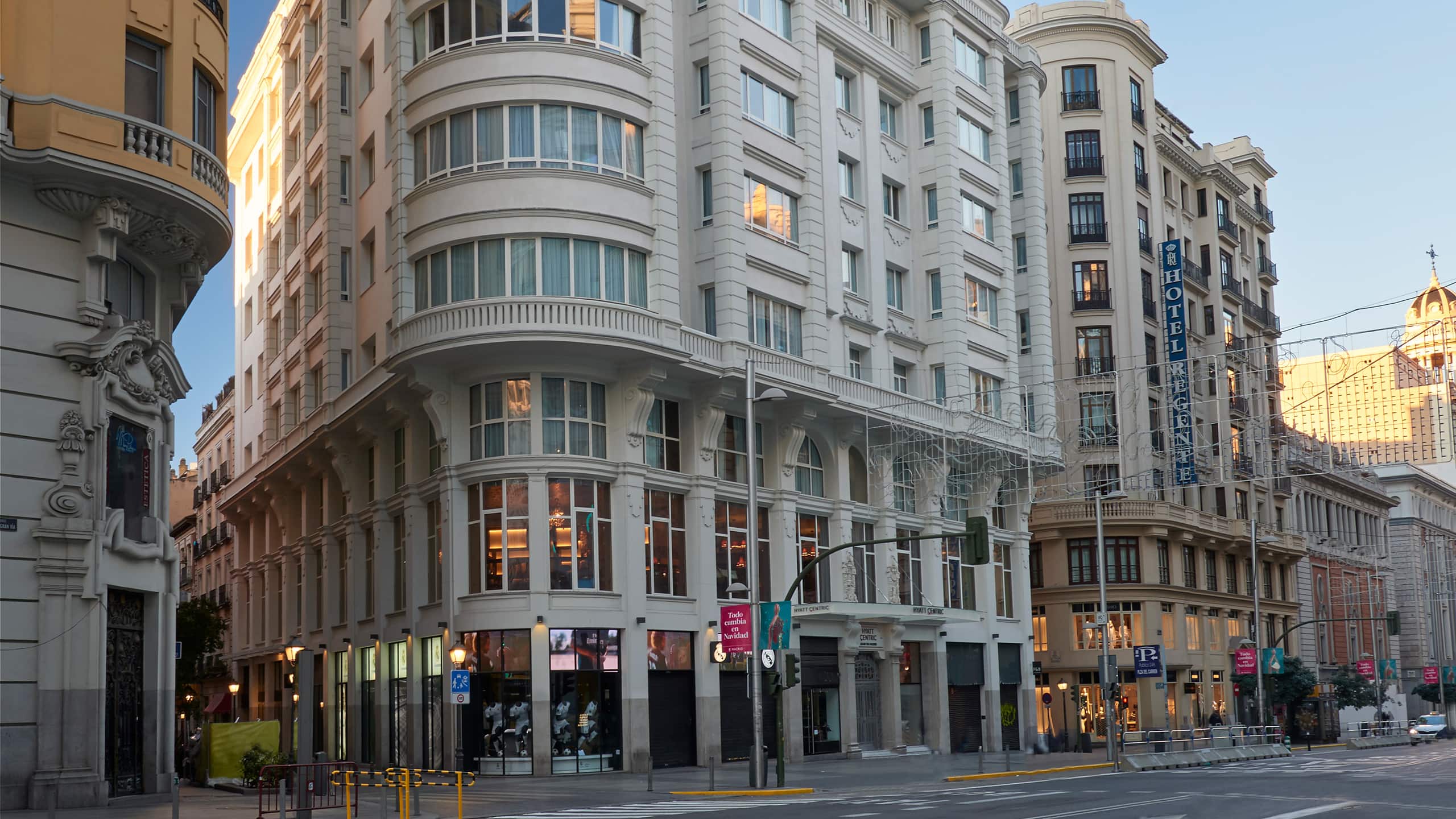 Hyatt Centric Gran Via Madrid Facade