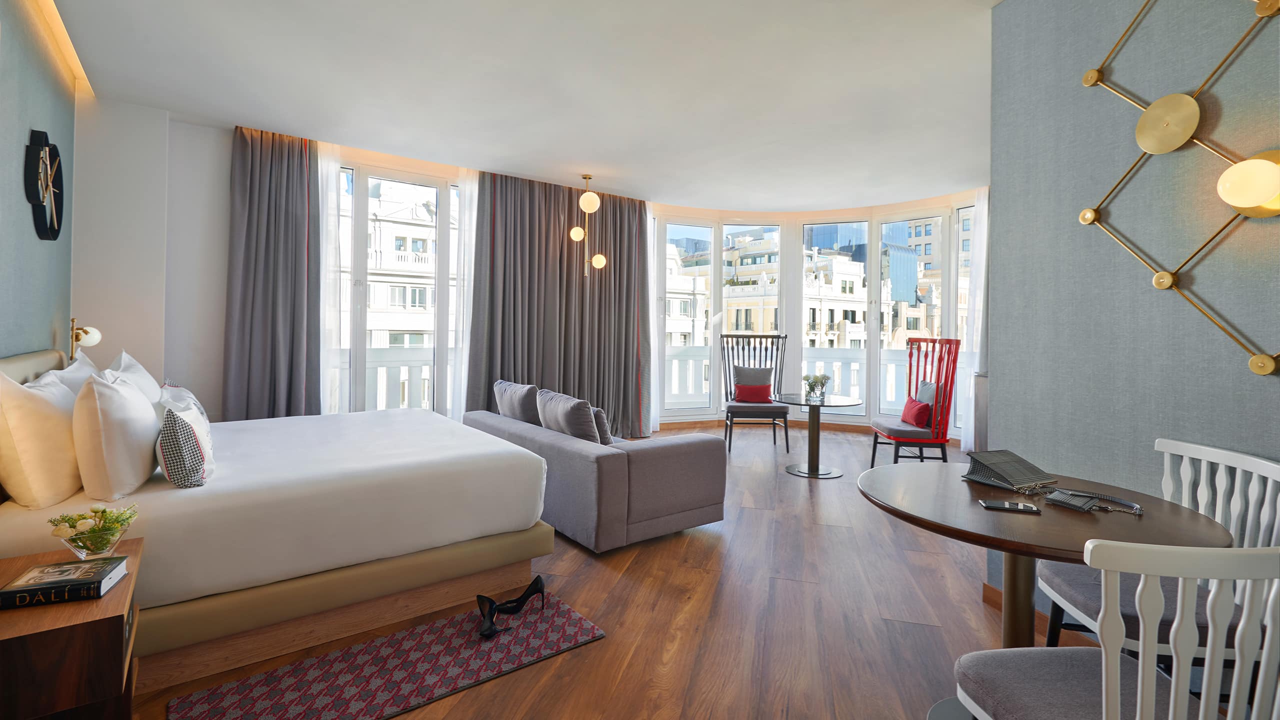 Hyatt Centric Gran Via Madrid Terrace Suite Bed