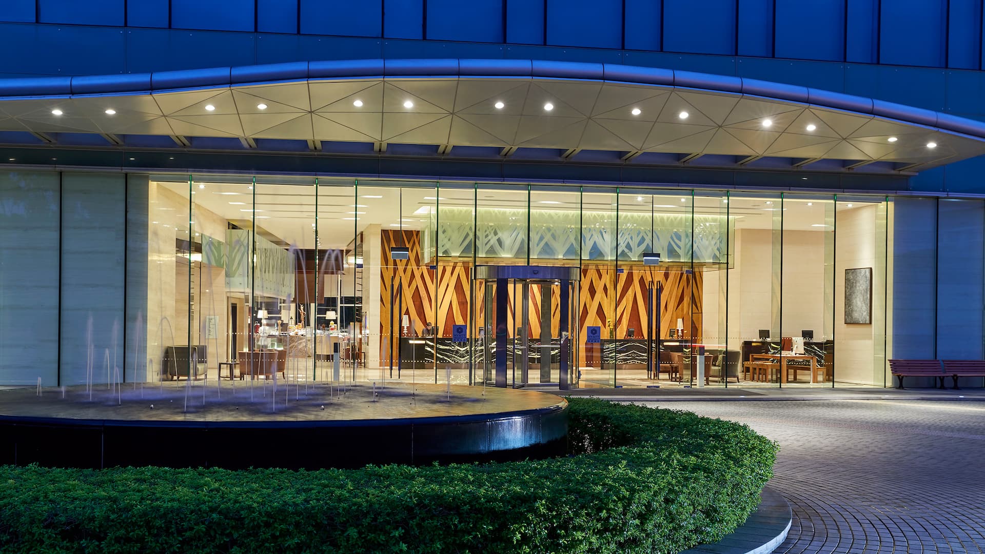 Hyatt Regency Hong Kong, Sha Tin Entrance Dusk
