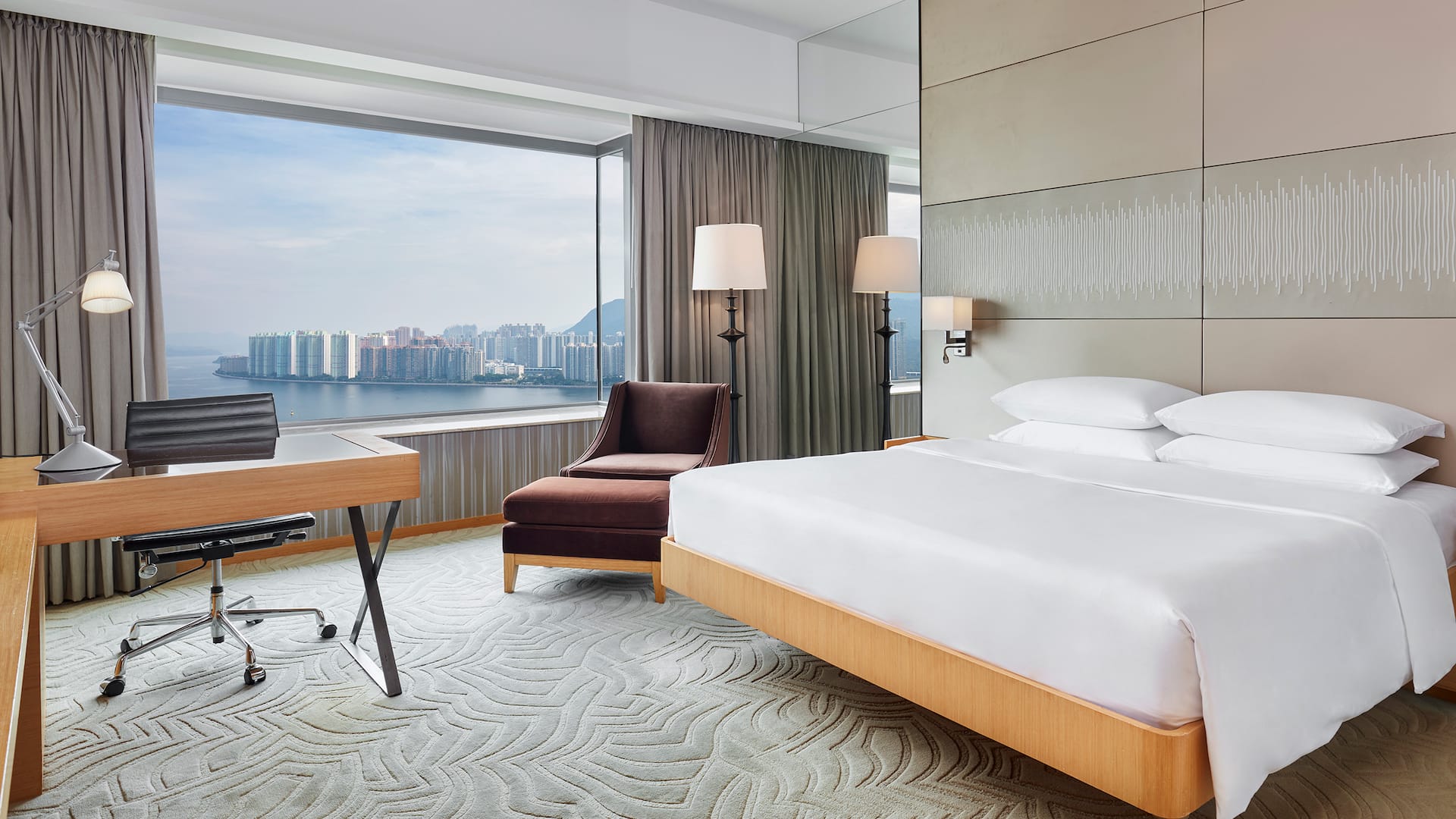 1/3 Hyatt Regency Hong Kong, Sha Tin Harbour View King