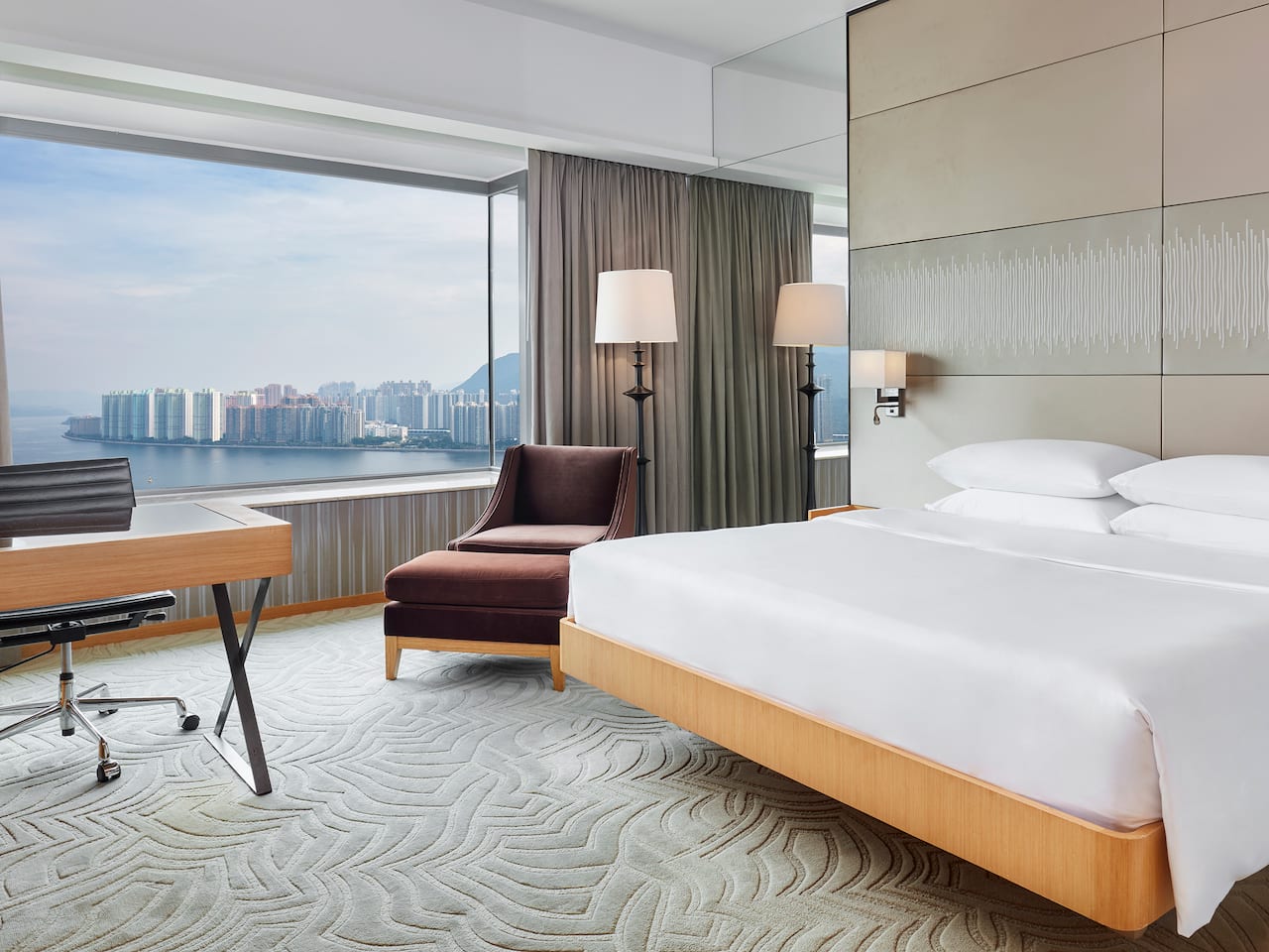 五星級家庭度假酒店| 香港沙田凱悅酒店