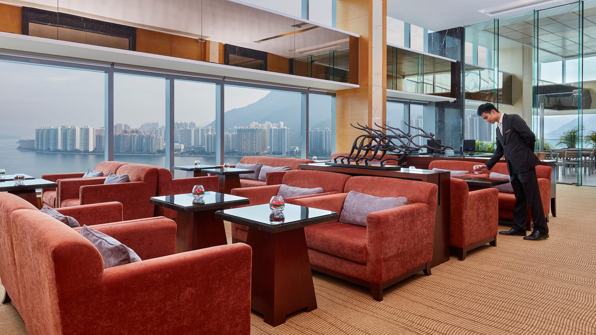 2/2 Hyatt Regency Hong Kong, Sha Tin Club Lounge