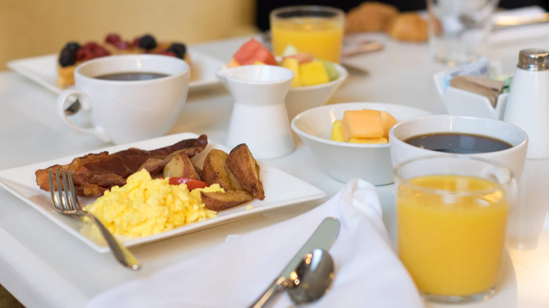 Hyatt Regency New Orleans 8 Block Breakfast