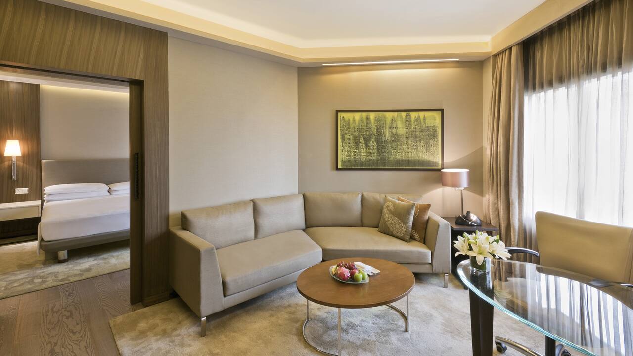 Luxury Accommodation In Delhi Rooms And Suites At Hyatt Regency Delhi