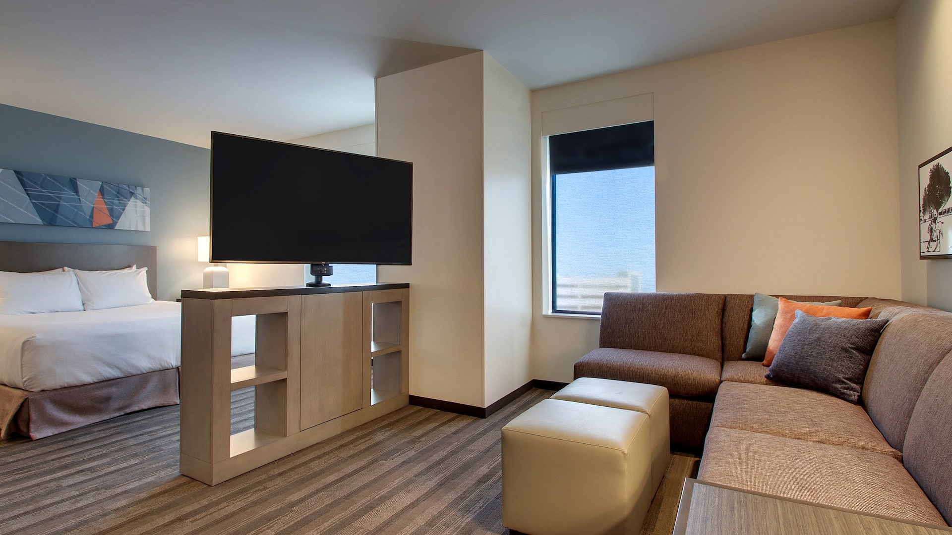 Hyatt House Chicago / Oak Brook Studio Suite Accessible Living Room