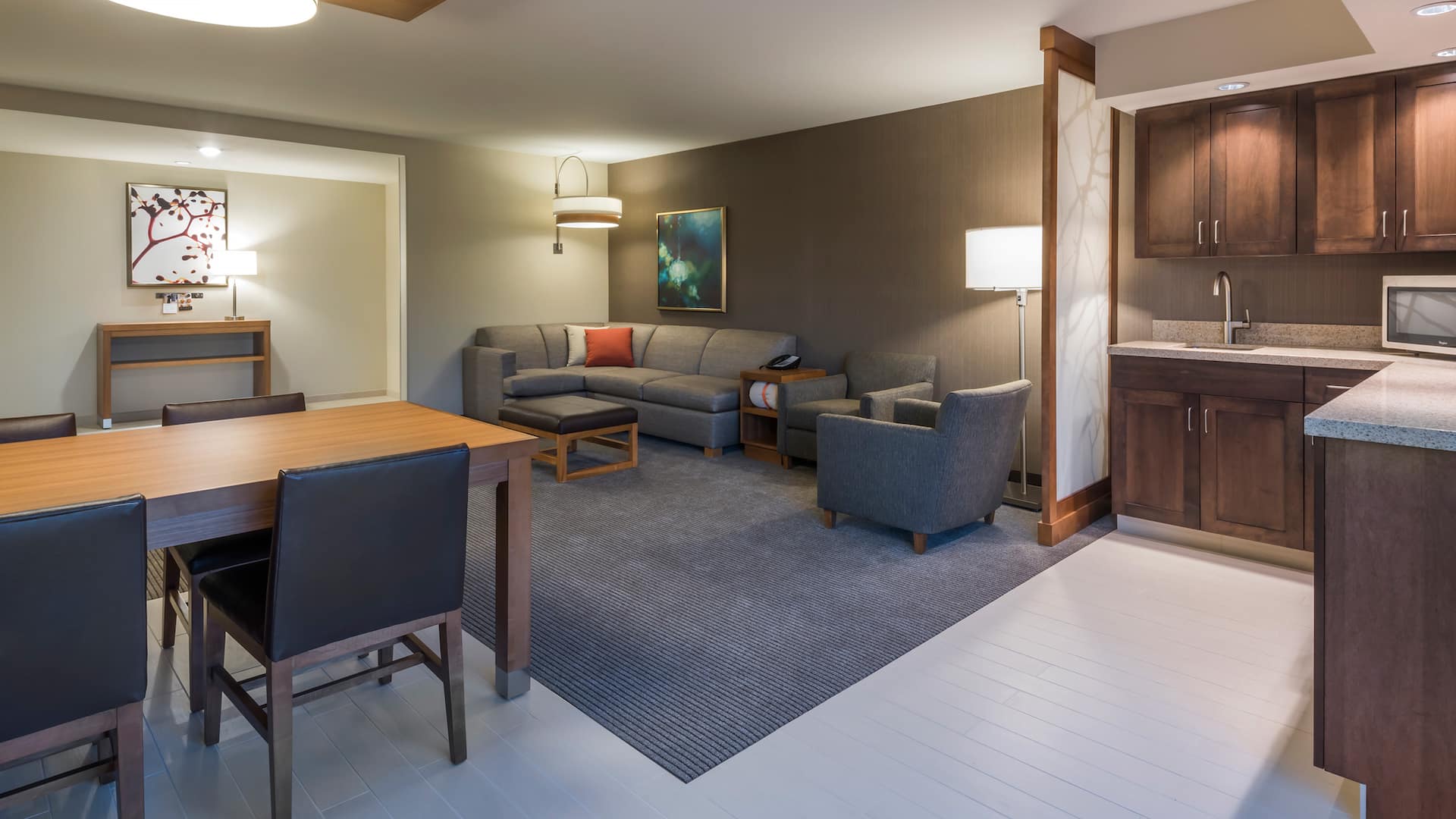 Hyatt Place Boise/Downtown Suite Living Area