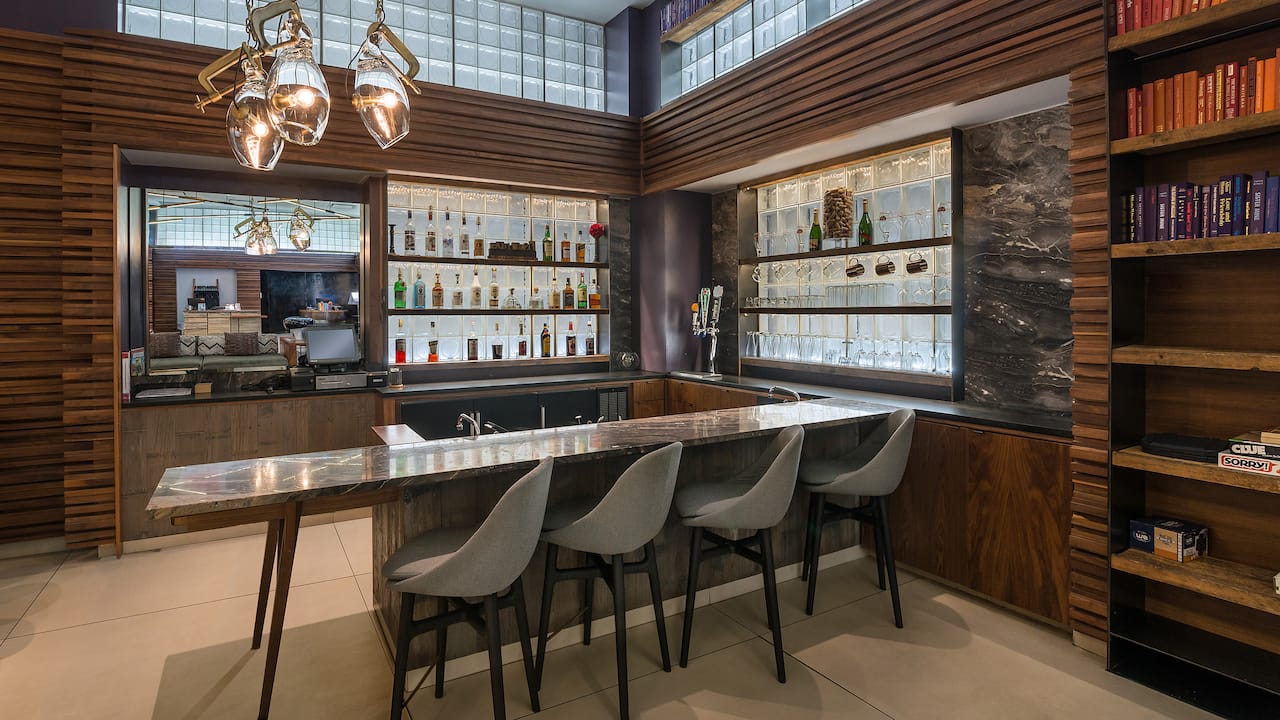 Bar