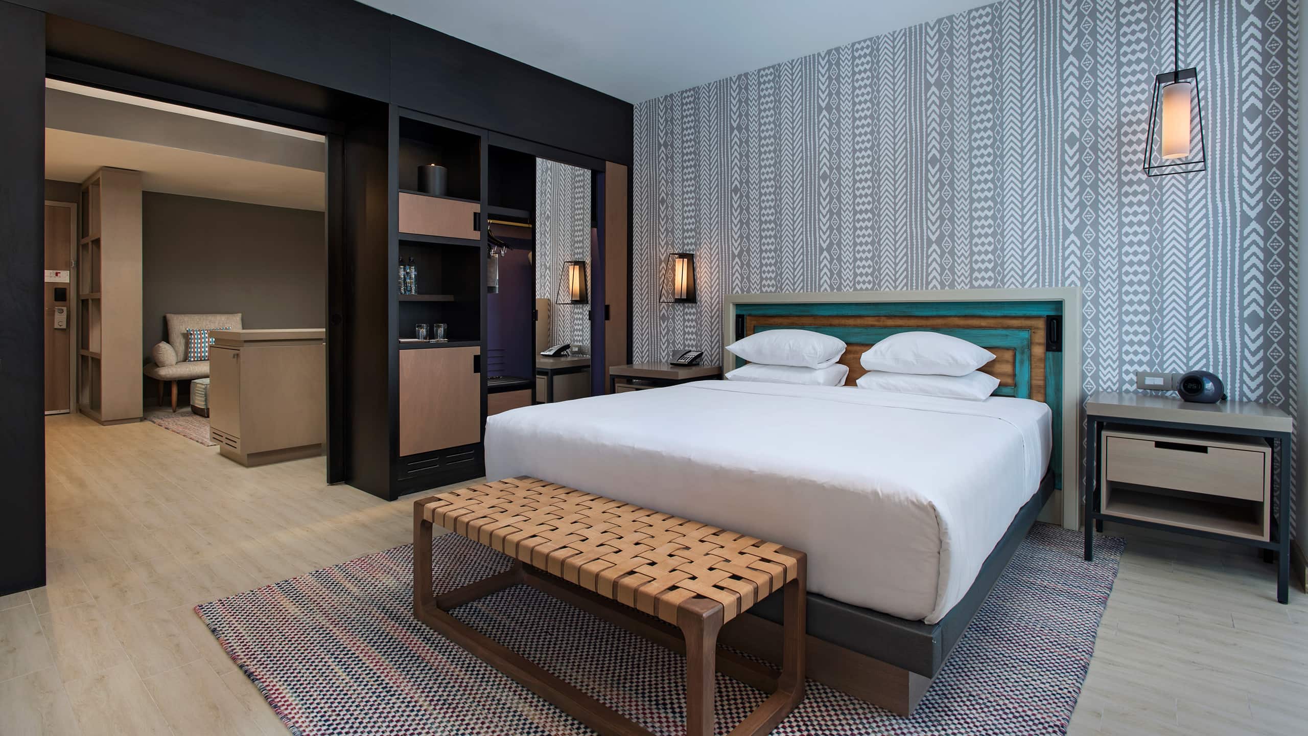 Hyatt Centric Guatemala City Junior Suite