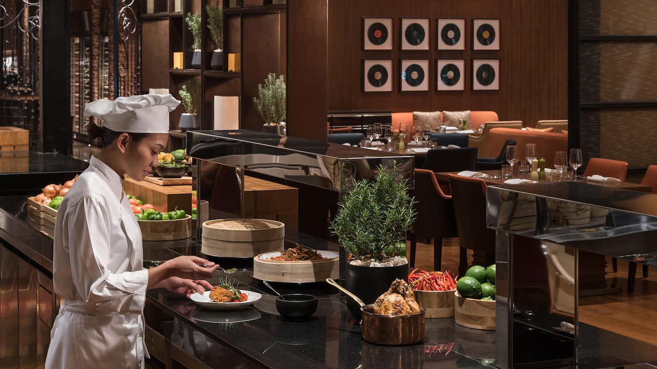 Grand Hyatt Manila The Grand Kitchen Buffet