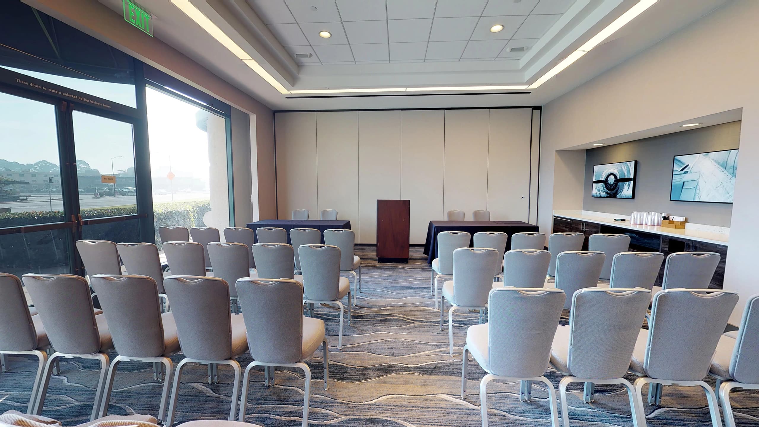 Hyatt Regency San Francisco Airport Sandpebble Room