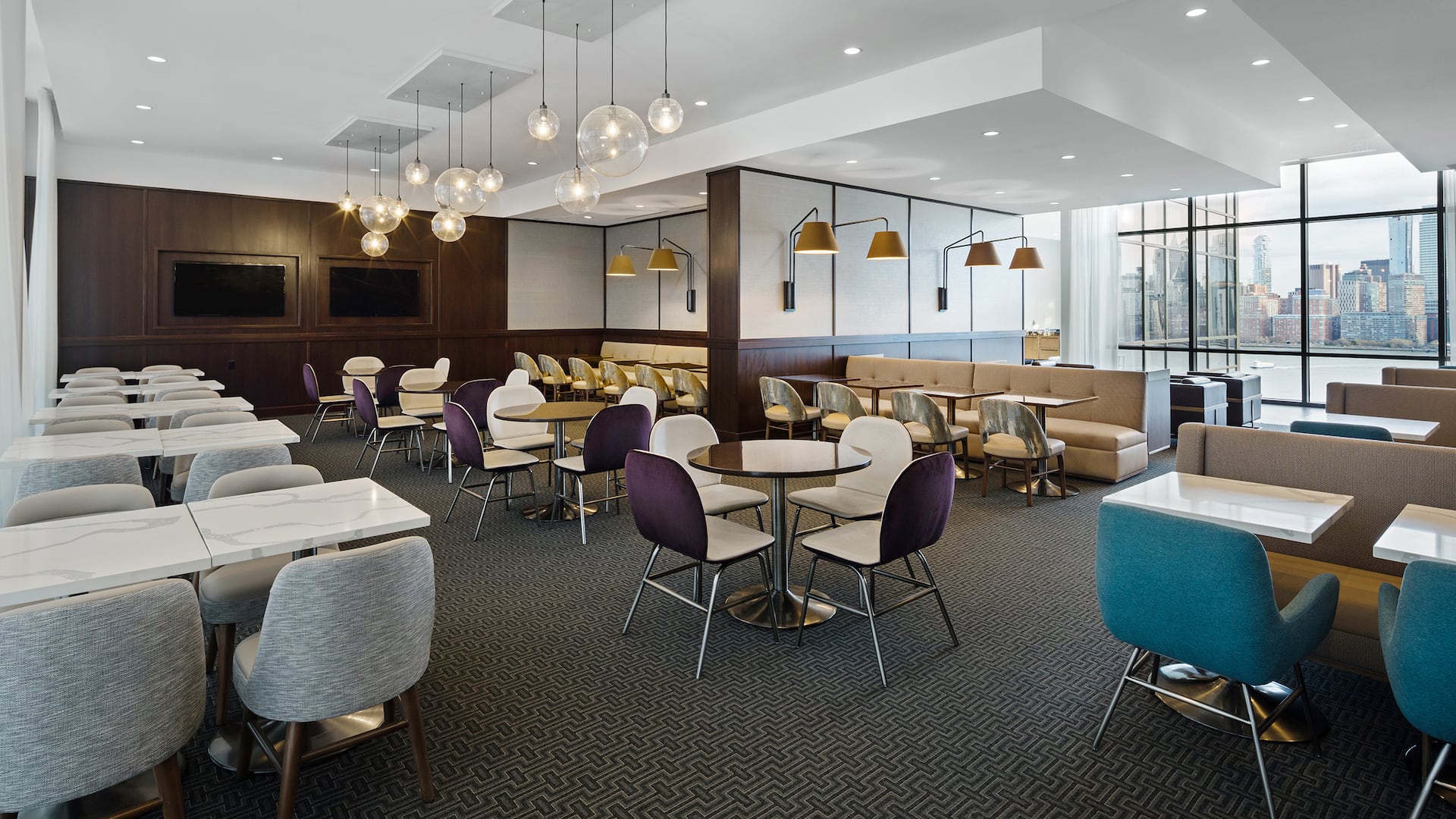Hyatt House Jersey City Breakfast Seating